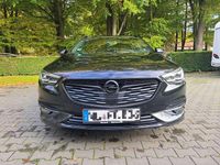 Gebraucht Opel Insignia Exklusiv 209 PS (153 kW) 2018 Schwarz Kombi