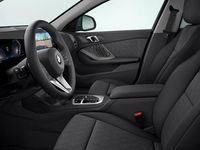 Gebraucht BMW 120 Shadowline 163 PS (119 kW) 2025 Grau Kleinwagen