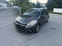 Gebraucht Peugeot 208 Active 82 PS (60 kW) 2016 Kleinwagen