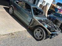 gebraucht BMW 323 E36 i Schalter moreagrün