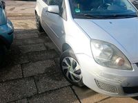 Gebraucht Ford Fiesta 69 PS (50 kW) 2008 Silber Limousine