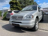 Gebraucht Mercedes ML430 272 PS (200 kW) 1999 Grau SUV
