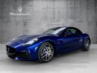 Gebraucht Maserati Granturismo 549 PS (403 kW) 2025 Blau Coupé