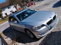 Gebraucht BMW 525 Luxury Line 218 PS (160 kW) 2012 Silber Kombi