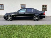 Gebraucht Mercedes E500 Avantgarde 387 PS (284 kW) 2007 Schwarz Limousine