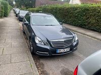 Gebraucht Mercedes E220 170 PS (125 kW) 2011 Grau Limousine