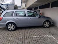 Gebraucht Opel Astra 115 PS (84 kW) 2009 Grau Kombi