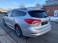 Gebraucht Ford Focus ST-Line 125 PS (91 kW) 2019 Silber Kombi