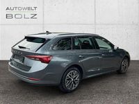 Gebraucht Skoda Octavia Clever 150 PS (110 kW) 2021 Grau Kombi