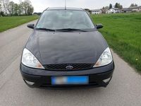 Gebraucht Ford Focus 101 PS (74 kW) 2002 Schwarz Kleinwagen