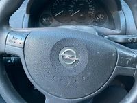 Gebraucht Opel Corsa 75 PS (55 kW) 2003 Schwarz Kleinwagen