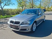 Gebraucht BMW 318 143 PS (105 kW) 2011 Grau Kombi