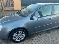 Gebraucht VW Golf VI 102 PS (75 kW) 2008 Grau Kleinwagen