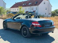Gebraucht Mercedes SLK280 231 PS (169 kW) 2006 Schwarz Cabrio