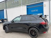Gebraucht Porsche Cayenne 245 PS (180 kW) 2012 Schwarz SUV