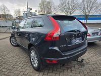 Gebraucht Volvo XC60 163 PS (119 kW) 2012 Grau SUV