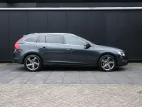 Occasion Volvo V60 Summum 286 ch (210 kW) 2013 Gris Break