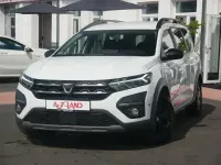 Gebraucht Dacia Jogger Extreme 110 PS (80 kW) 2022 Weiß Van / Kleinbus