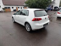 Gebraucht VW Golf VII Highline 125 PS (91 kW) 2014 Weiß Limousine