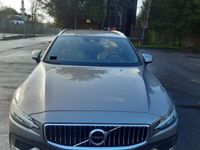 gebraucht Volvo V60 T8 Twin Engine AWD 223/65kW 303/ 87PS / Automatik