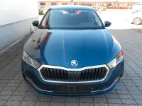 Gebraucht Skoda Octavia First Edition 150 PS (110 kW) 2021 Andere farben Limousine