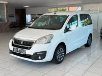 Gebraucht Peugeot Partner Tepee Active 120 PS (88 kW) 2015 Weiß Van / Kleinbus