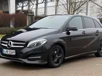 Gebraucht Mercedes B200 Urban 136 PS (100 kW) 2015 Schwarz Van / Kleinbus
