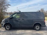 Gebraucht VW Transporter 114 PS (83 kW) 2011 Grau Van