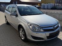 Gebraucht Opel Astra 140 PS (102 kW) 2007 Silber Limousine