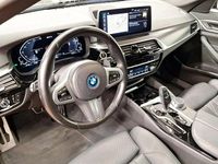 Gebraucht BMW 530e M Sport 184 PS (135 kW) 2022 Schwarz Kombi