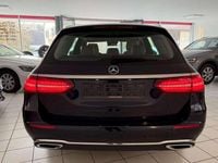 Gebraucht Mercedes E220 200 PS (147 kW) 2022 Blau Kombi