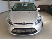 Gebraucht Ford Fiesta Trend 60 PS (44 kW) 2009 Silber Kleinwagen