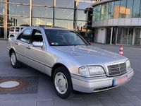 Gebraucht Mercedes C200 Elegance 136 PS (100 kW) 1997 Silber Limousine