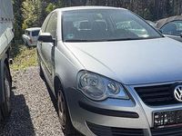 Gebraucht VW Polo 75 PS (55 kW) 2005 Silber Kleinwagen