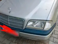 Gebraucht Mercedes C180 122 PS (89 kW) 1997 Silber Limousine