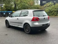 Gebraucht VW Golf V 75 PS (55 kW) 2005 Grau Kleinwagen
