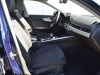 Gebraucht Audi A4 Advanced 150 PS (110 kW) 2021 Navarrablau metallic (metallic) Kombi