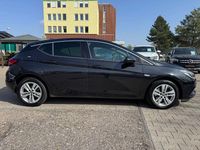 Gebraucht Opel Astra Dynamic 125 PS (91 kW) 2016 Schwarz Limousine