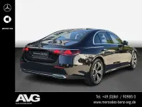 Gebraucht Mercedes E200 Advanced 204 PS (150 kW) 2025 Obsidianschwarz Limousine