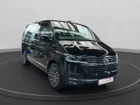 Gebraucht VW Multivan Highline 204 PS (150 kW) 2023 Deep black perleffekt Van / Kleinbus