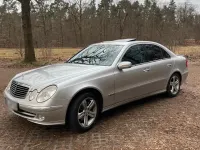 Gebraucht Mercedes E320 231 PS (169 kW) 2005 Silber Limousine