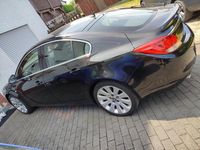 Usado Opel Insignia 160 HP (117 kW) 2008 Preto Sedan