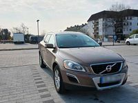 Gebraucht Volvo XC60 215 PS (158 kW) 2012 Braun SUV