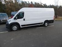 Gebraucht Opel Movano 140 PS (102 kW) 2022 Lackierung weiss icy/typ ausse Van