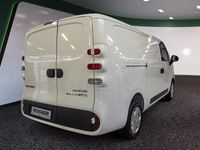 Używany Maxus eDeliver 5 60 kW (82 KM) 2026 Biały Van
