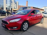 Gebraucht Ford Focus Business Edition 125 PS (91 kW) 2016 Rot Limousine