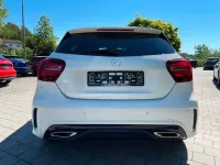 Gebraucht Mercedes A180 AMG line 122 PS (89 kW) 2017 Weiß Limousine