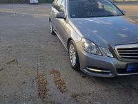 Gebraucht Mercedes E220 170 PS (125 kW) 2010 Grau Kombi