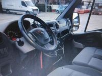 Second-hand Renault Master 125 CP (91 kW) 2014 Alb Van