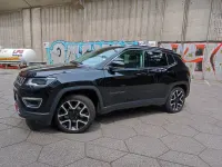 Gebraucht Jeep Compass Limited 140 PS (102 kW) 2019 Schwarz SUV